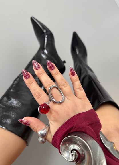 Woven Rouge